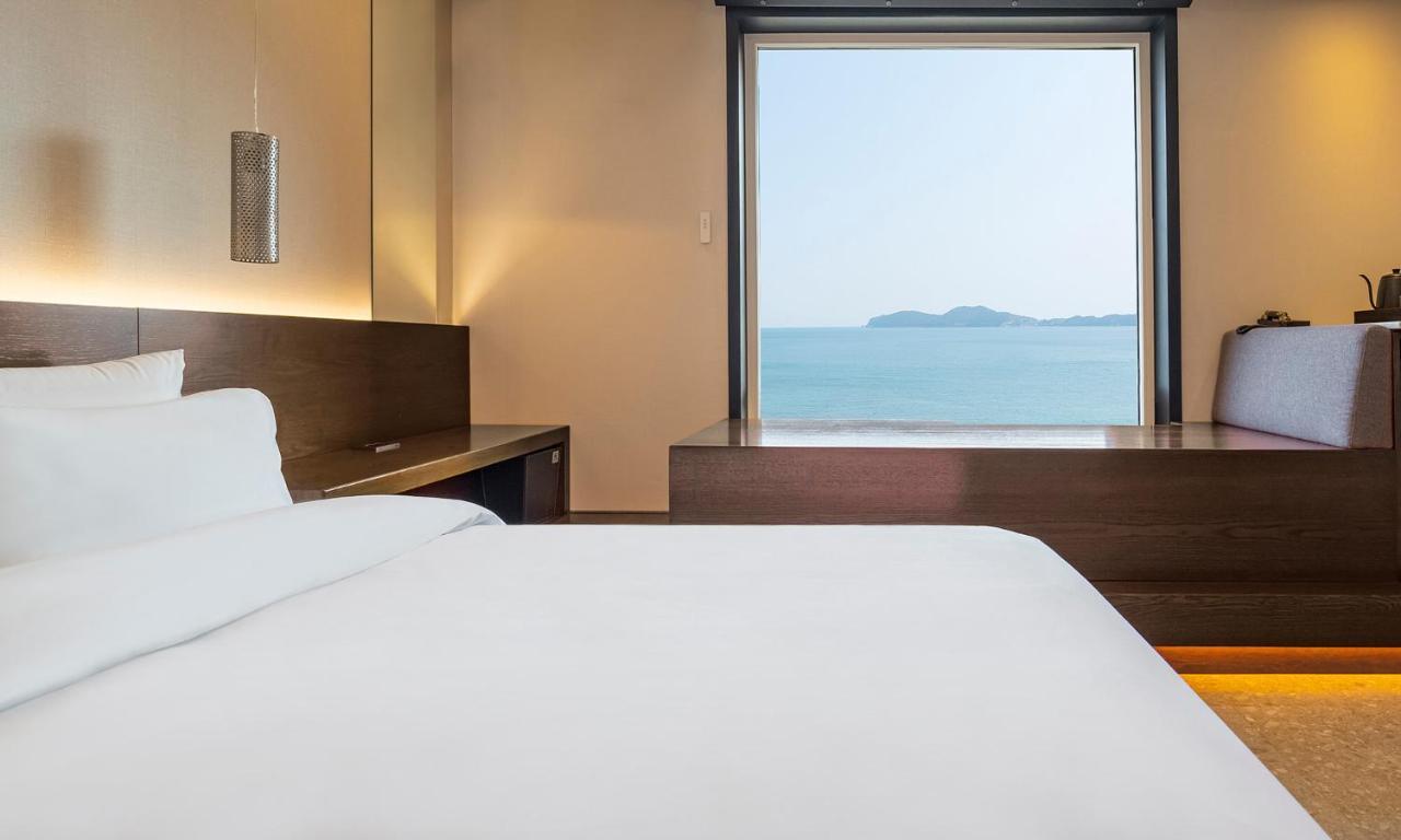 Stubborn Hotel Кодже Экстерьер фото