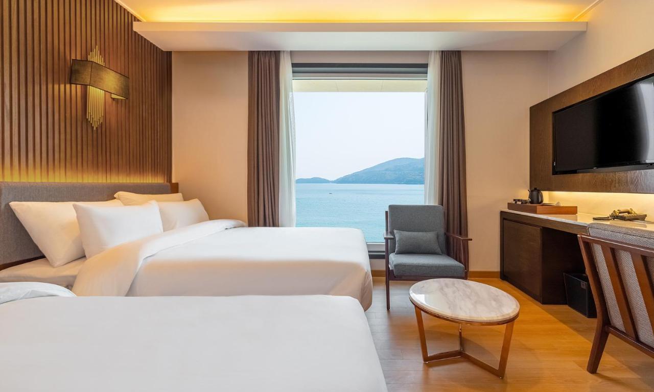 Stubborn Hotel Кодже Экстерьер фото