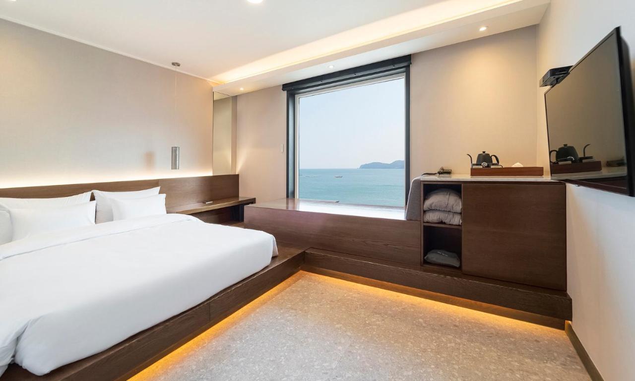 Stubborn Hotel Кодже Экстерьер фото